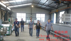 泰國客戶驗收乳膠枕頭生產線機械