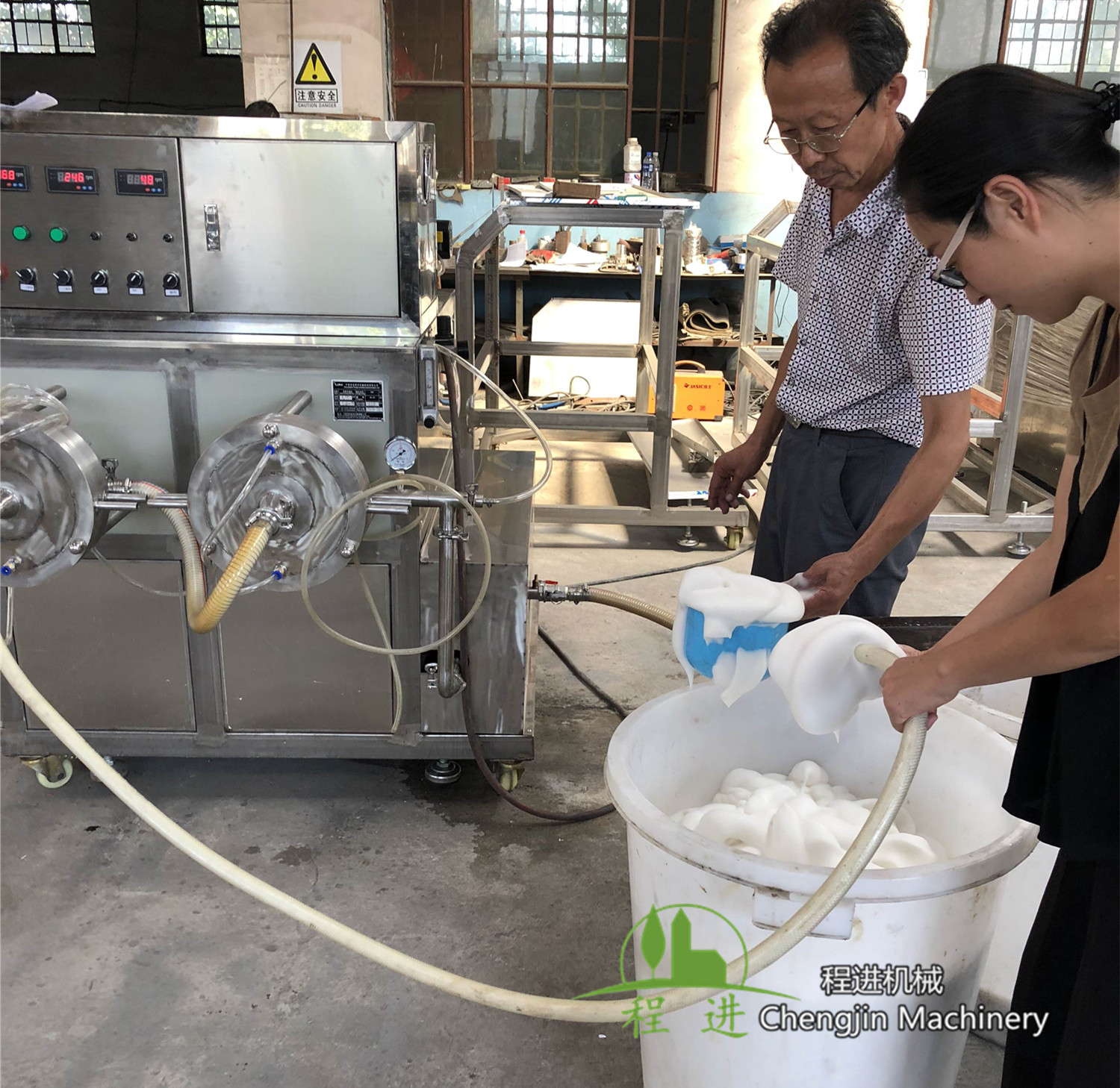 自動乳膠發泡機具有那些優勢呢